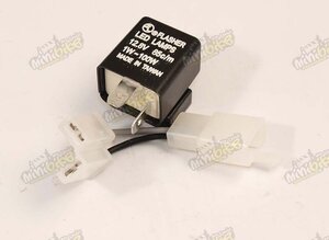 Prerušovač smeroviek relé 2kontakt LED žiarovky max 100W 85c/min s redukciou