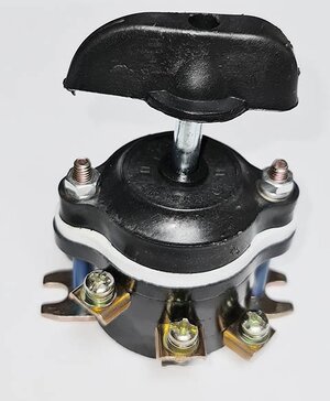Spínač elektroštvorkolky spiatočka