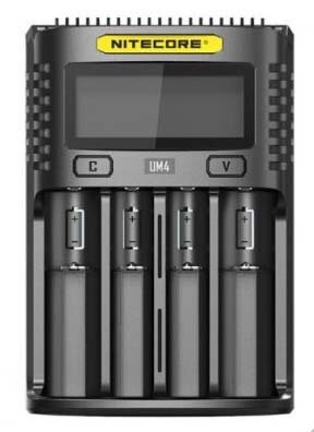 Nabíjačka Nitecore UM4 pre AAA AA aj Lion články 18650 1,5A